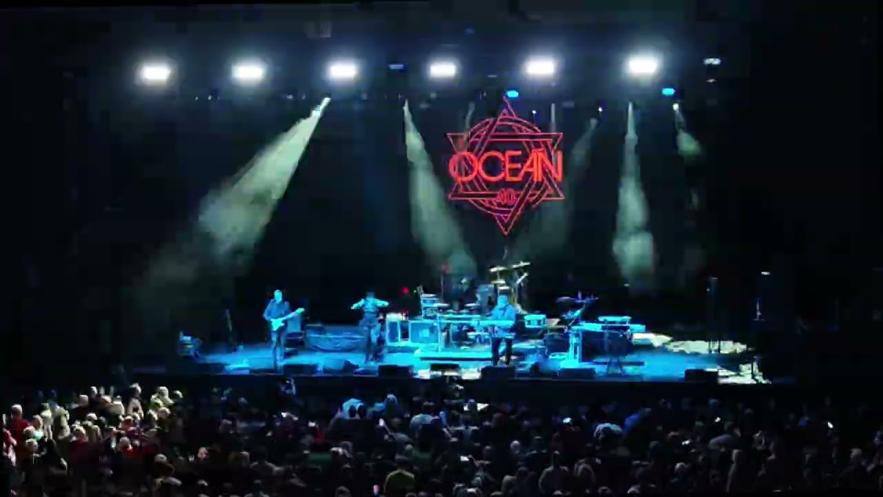 PRÁZDNÁ ULICE - Oceán (naživo v Prahe 14.11.2024)