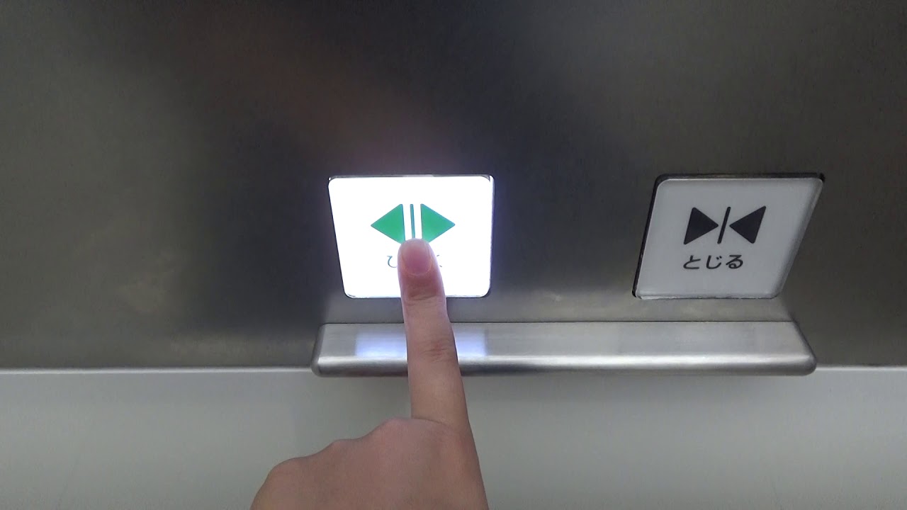 福岡パルコ新館のエレベーター