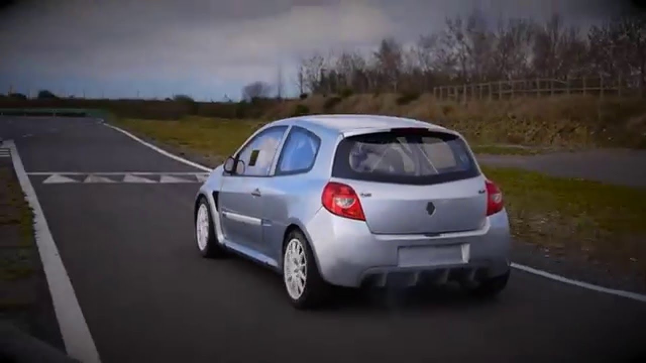 Trailer Test Clio F2000 Julien Saunier