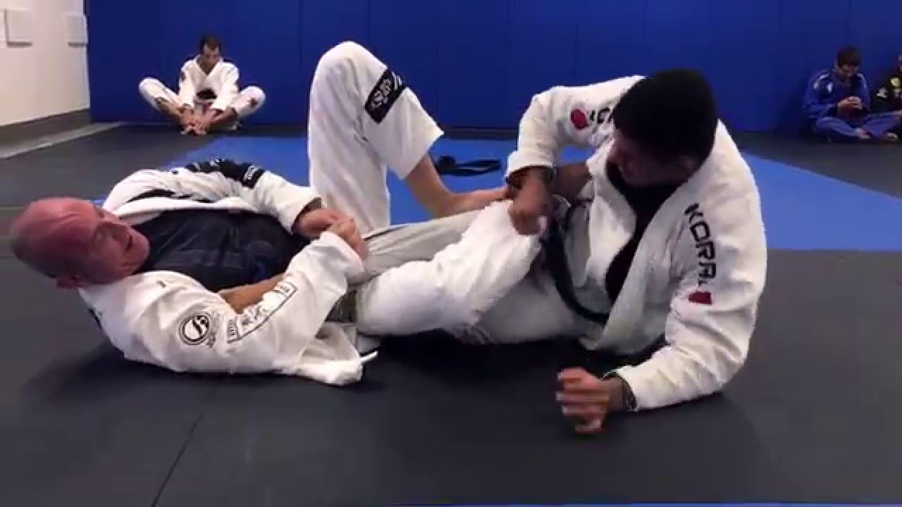 Gilbert Durinho Burns training at Studio 540