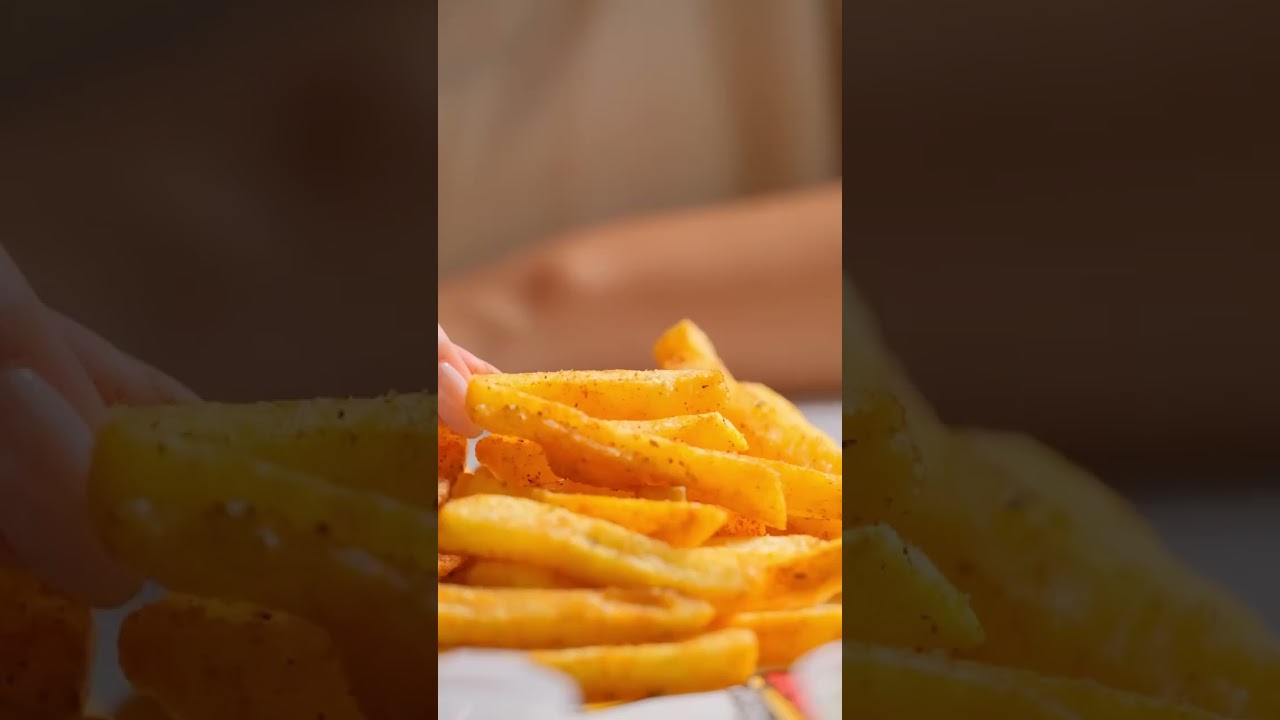 Ger&ccedil;ek et severler i&ccedil;in %100 dana etiyle hazırlanan lezzet: Steak Burger!
