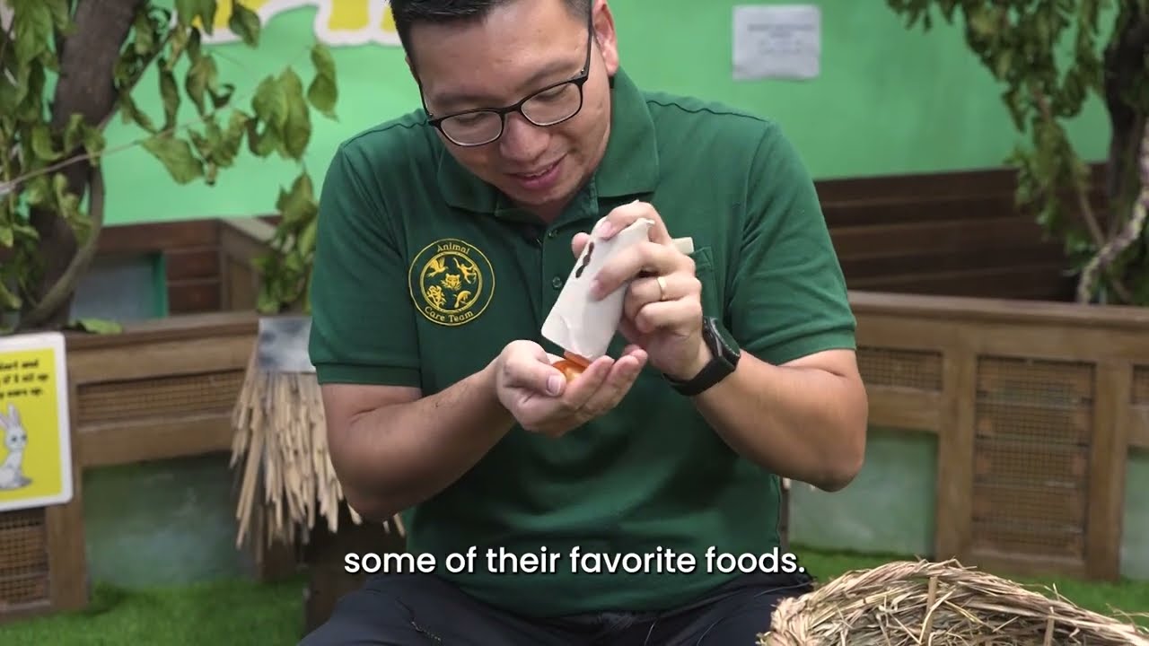 Meet The Keepers - Stefan & the Giant Gambian Pouched Rats