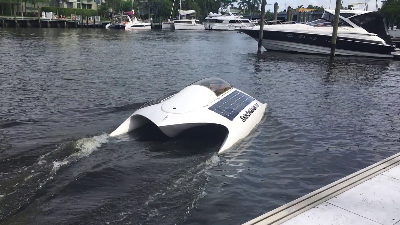 EXPLORER solar boat
