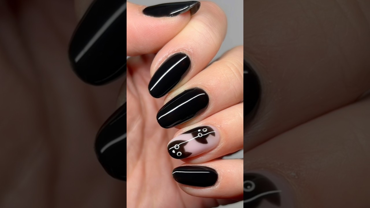 STOP!🛑 These Spooky Black Cat Halloween Nails are EVERYTHING 🐈&zwj;⬛🎃