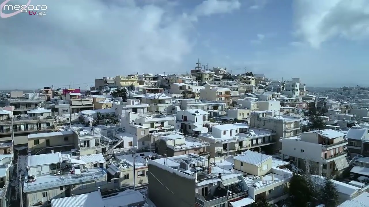 Εικόνες από τα χιονισμένα Μέγαρα (25-1-2022)