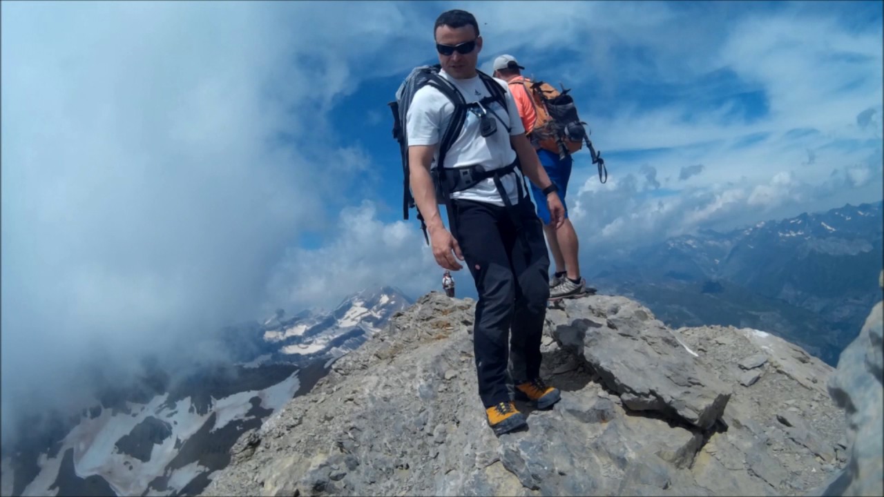 ascensión a los astazus