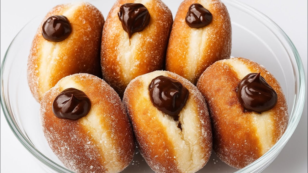 طرز تهیه دونات مغزدار شکلاتی نرم و پفکی 🍩 آموزش ساده و خوشمزه در خانه