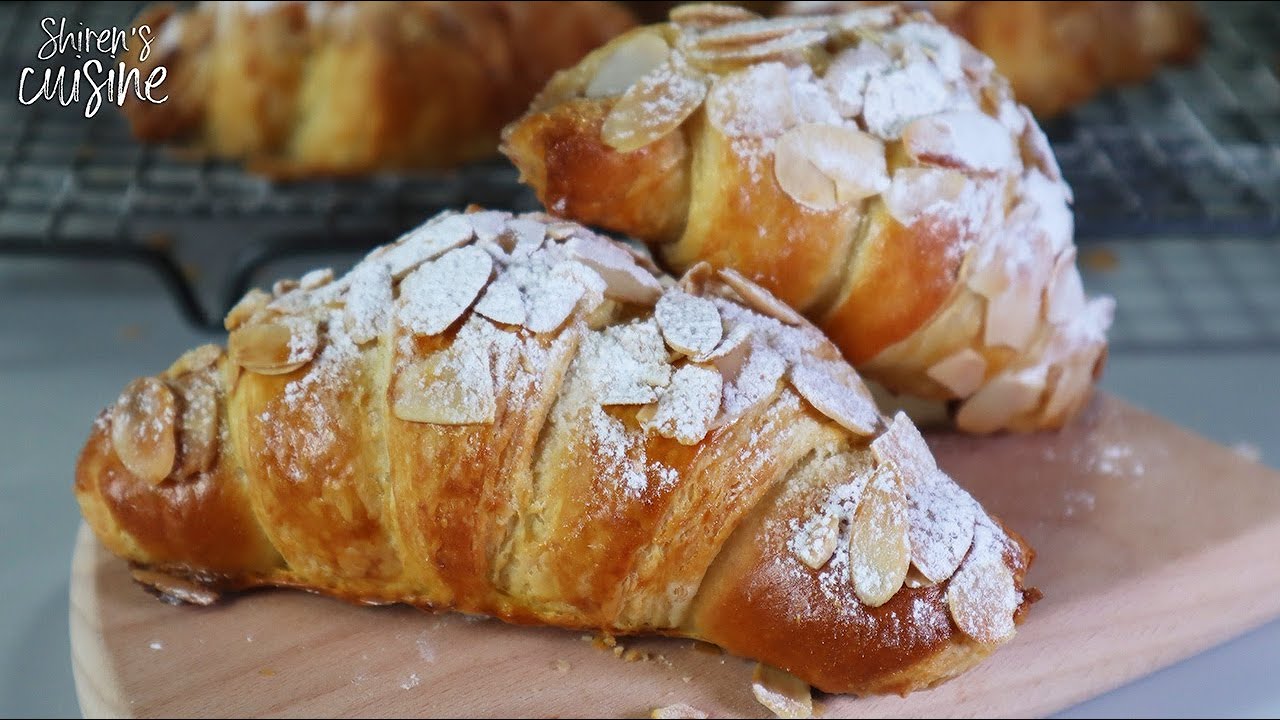 EASIEST Croissant Recipe | Crispy Almond Croissants