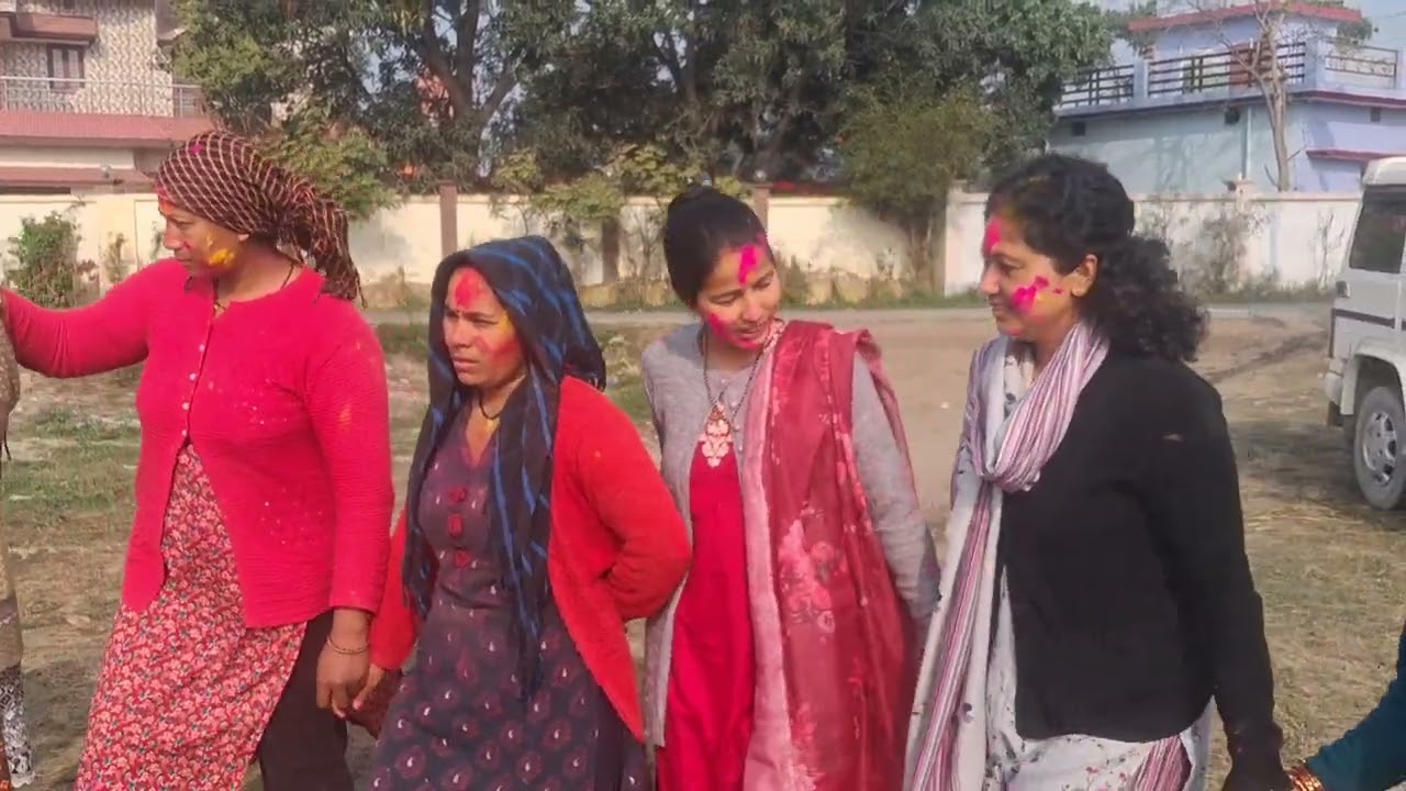 आज से होली शुरू हो गयी हैप्पी होली आप सभी को हामरे घर आयी होली 😍🤗आज पहले ही दिन 