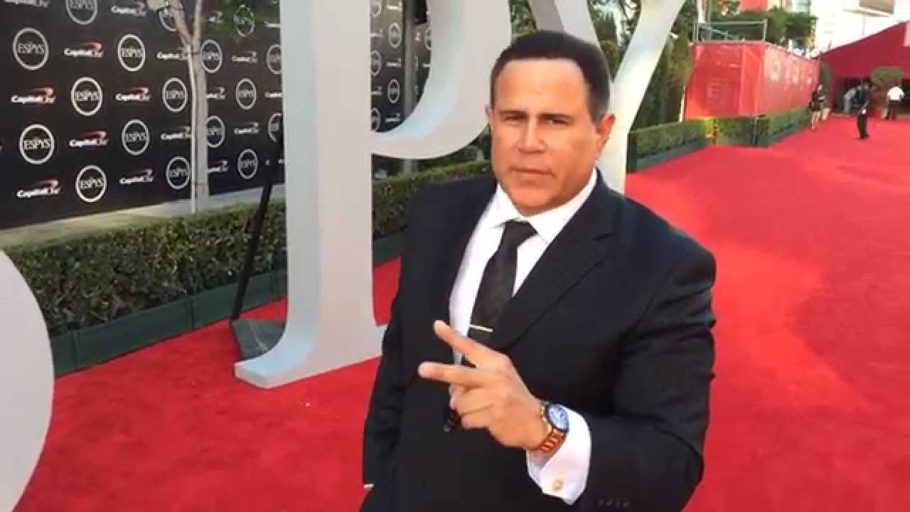 Keith Middlebrook, DRAKE, Rober Kraft, ESPN, NFL, NBA, keith middlebrook pro sports, peyton manning.