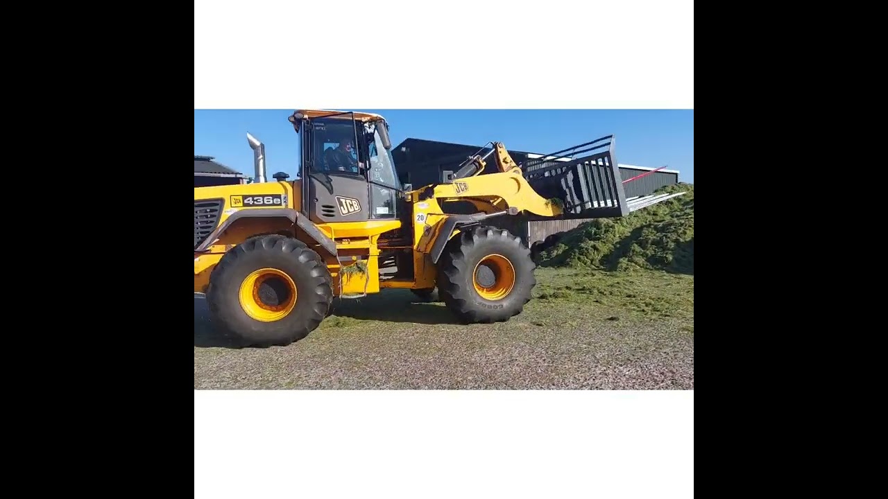 Cutting First Cut Silage with a Malone MT52 in Co Cork