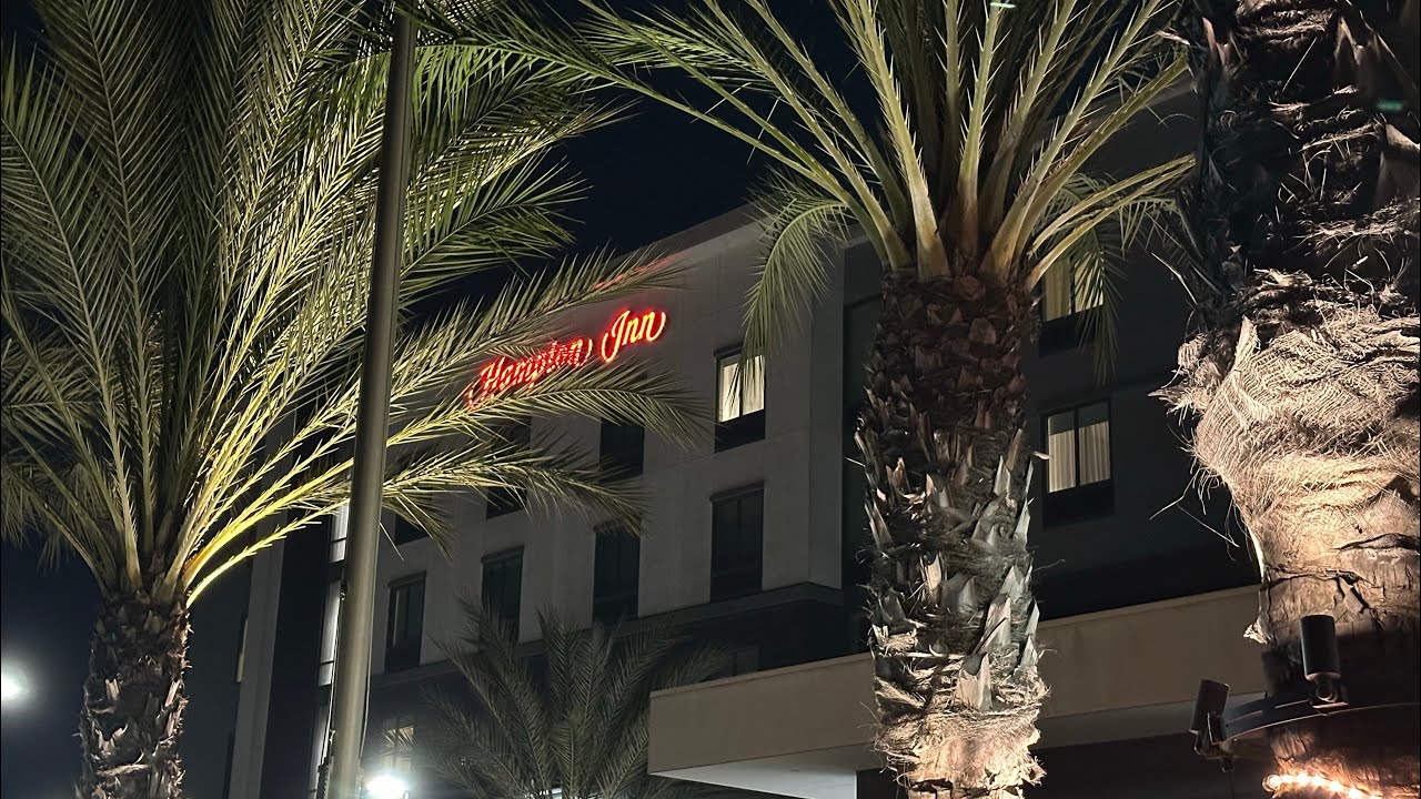 Hampton Inn and Suites в аэропорту Лонг-Бич