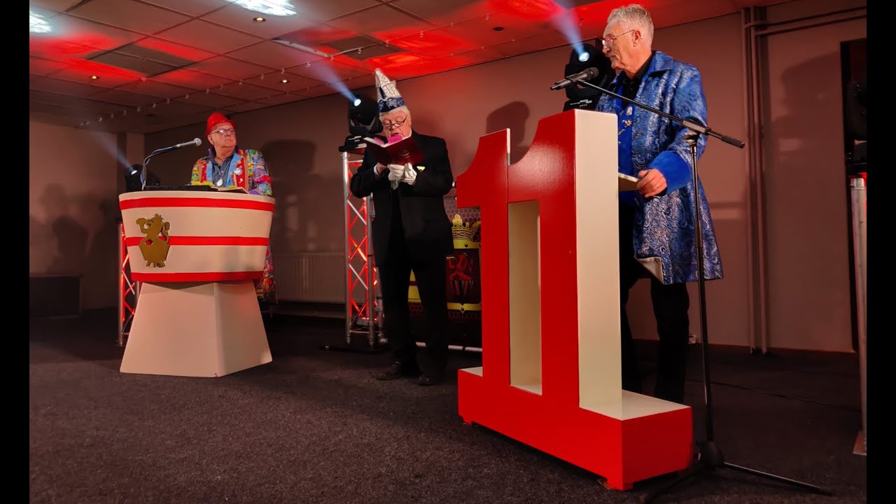 d'Olde Waskupen vieren meer dan zestig jaar carnaval in 's-Heerenberg