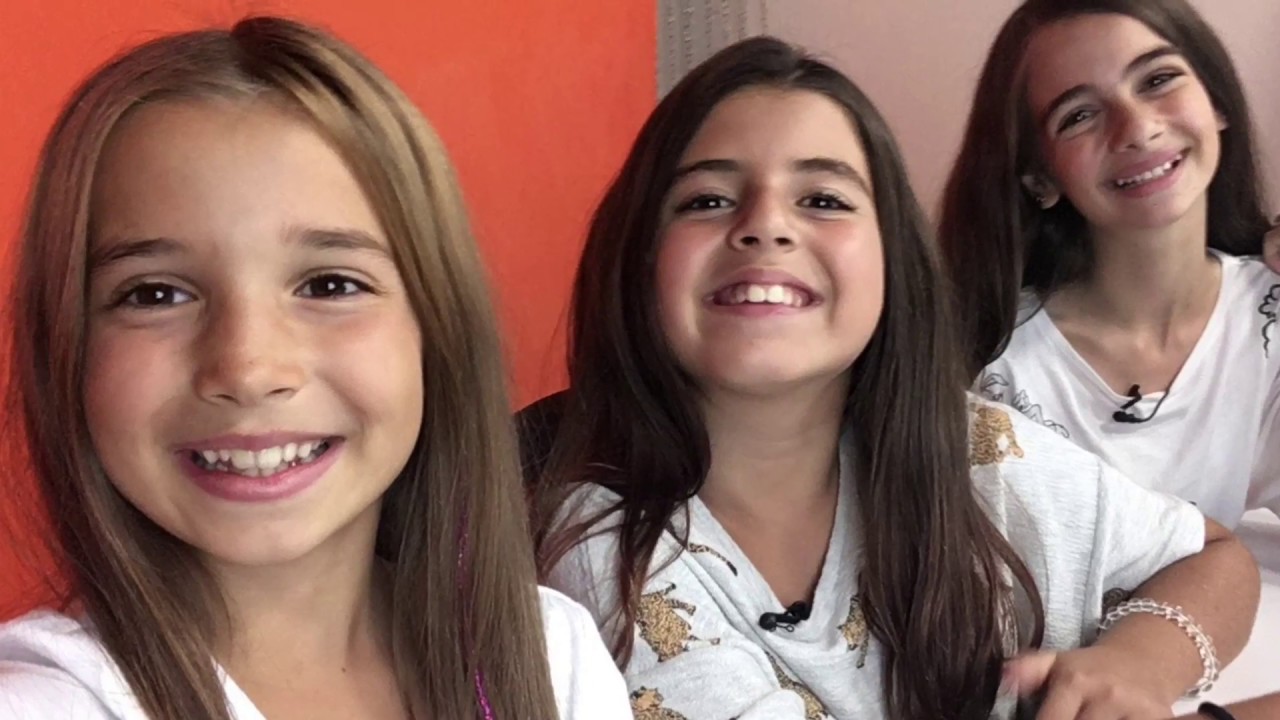 Junior Park Zeynep Selimoğlu Ve G&uuml;lse G&ouml;&ccedil;er İle Sohbetimiz Ve Musical.ly &Ccedil;ekimlerimiz Ecrin Su &Ccedil;oban