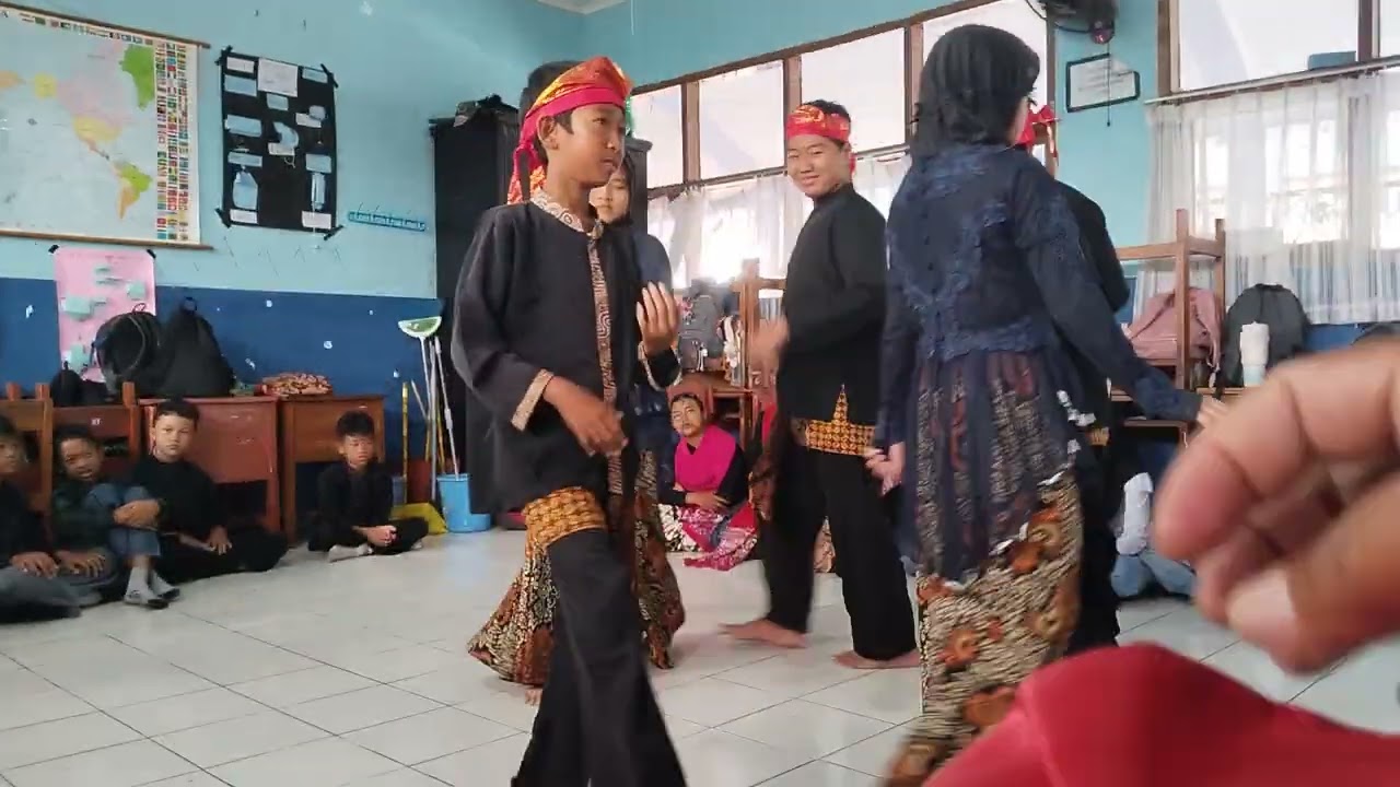 Ujian Praktik kelas 6a SDN CINUNUK 01 T. A 2025-2026