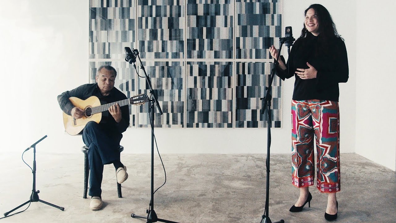 Viajera del Rio | Patricia Moreno & Arnoldo Moreno