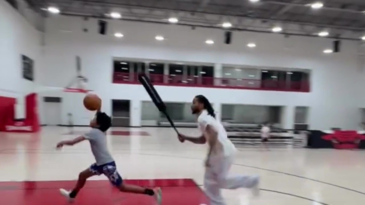 WATCH - NBA GREAT DERRICK ROSE COACHING HIS SON - part 2
