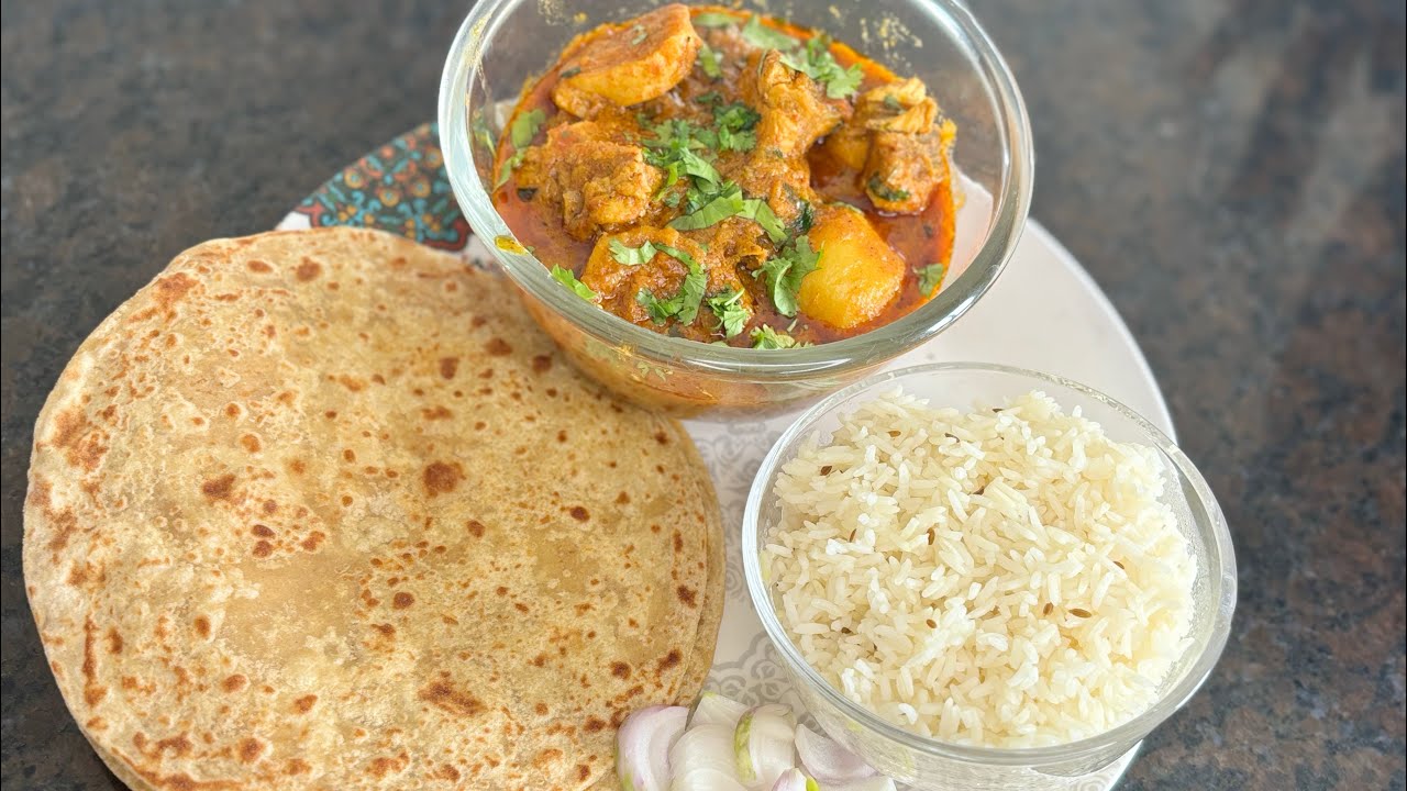 Mummy ki style mai chicken aloo recipe | 👌Chicken aloo recipe | Cook With Meenaz 