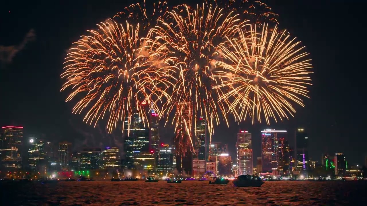 New Year's 2025: Perth rings in celebrations with fireworks display (Short Version)