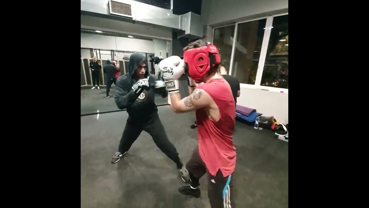 Armagos  boxing technique