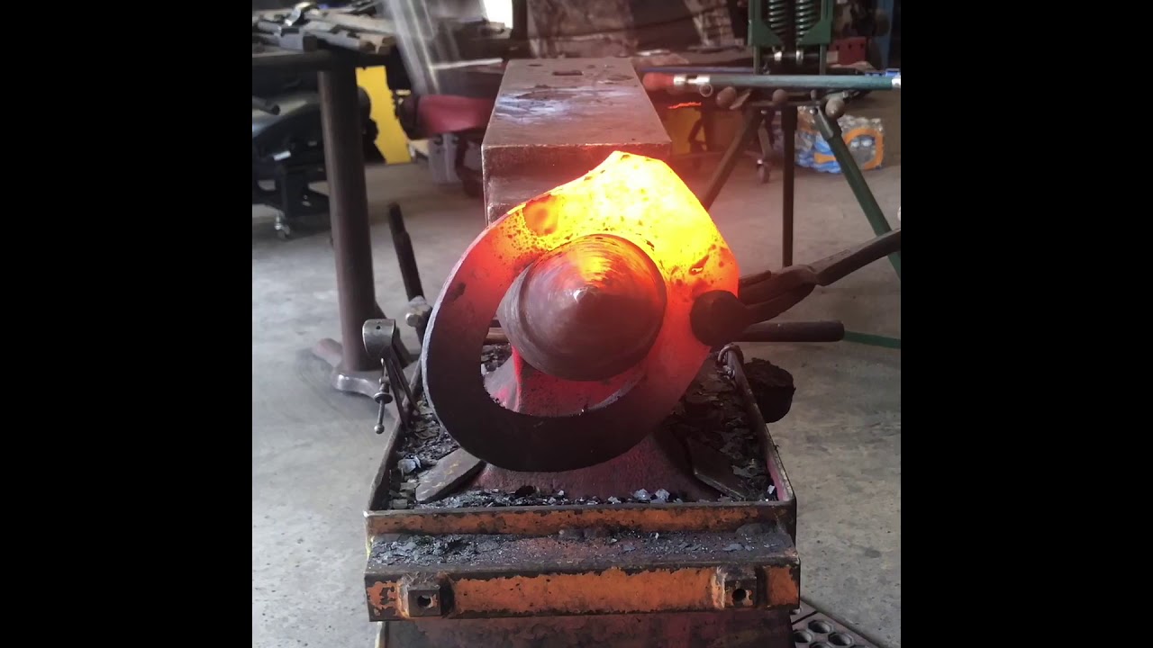 Making the French Hind Straight Heartbar