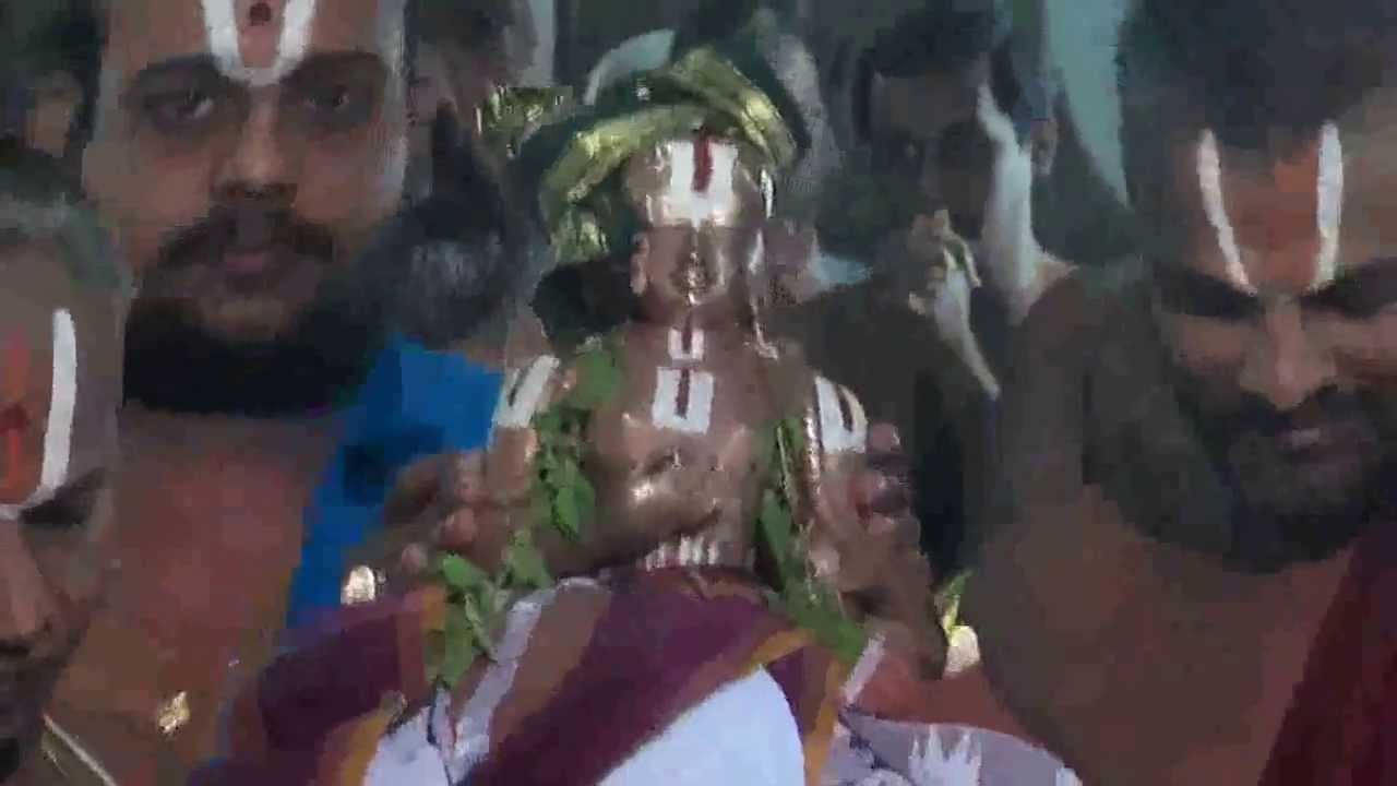 Sri Nammalwar Thiruvadi thozal video 1