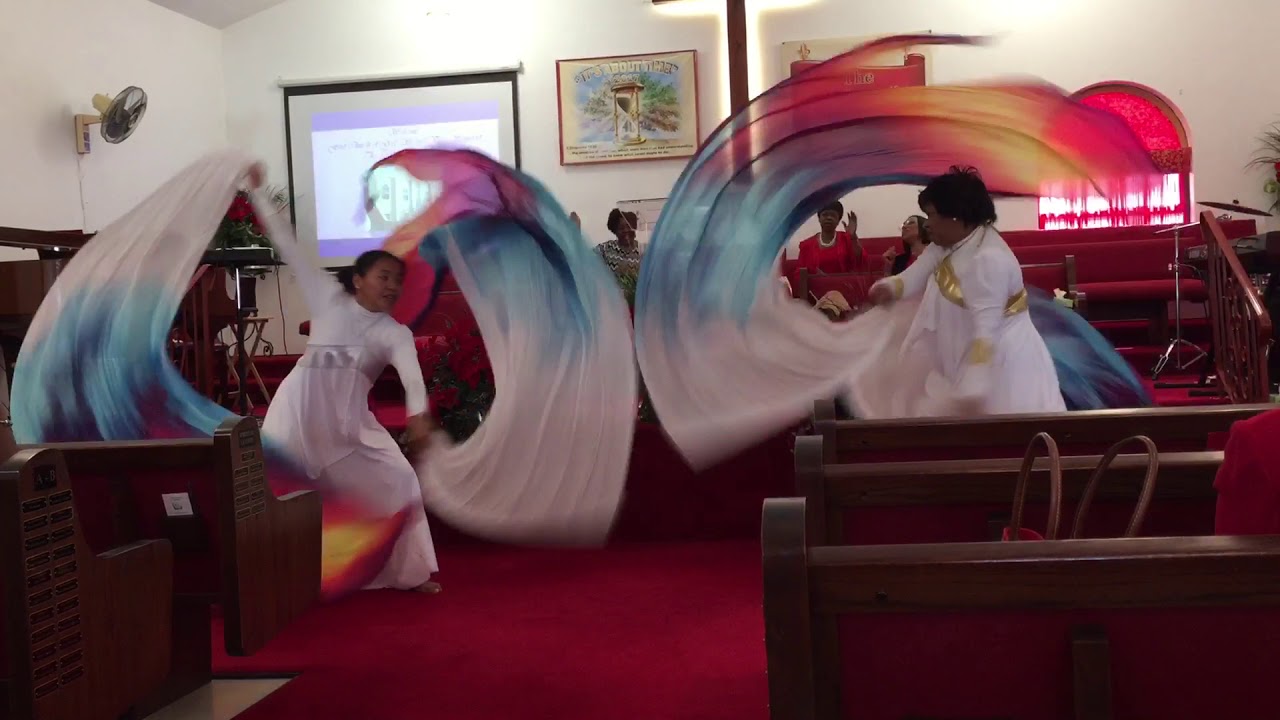 Worship in Flag Dance to Emmanuel by NH