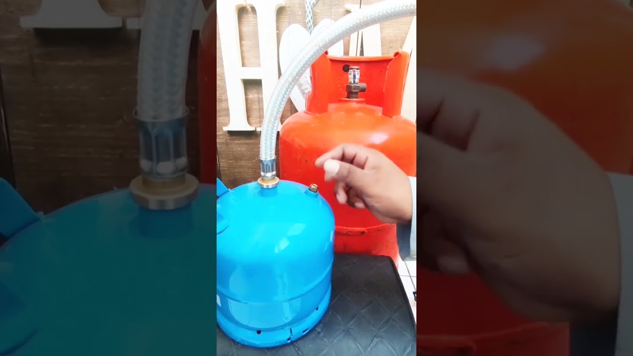 تعبئة الدبة الزرقاء من اسطوانة البيت بواسطة لي التعبئة