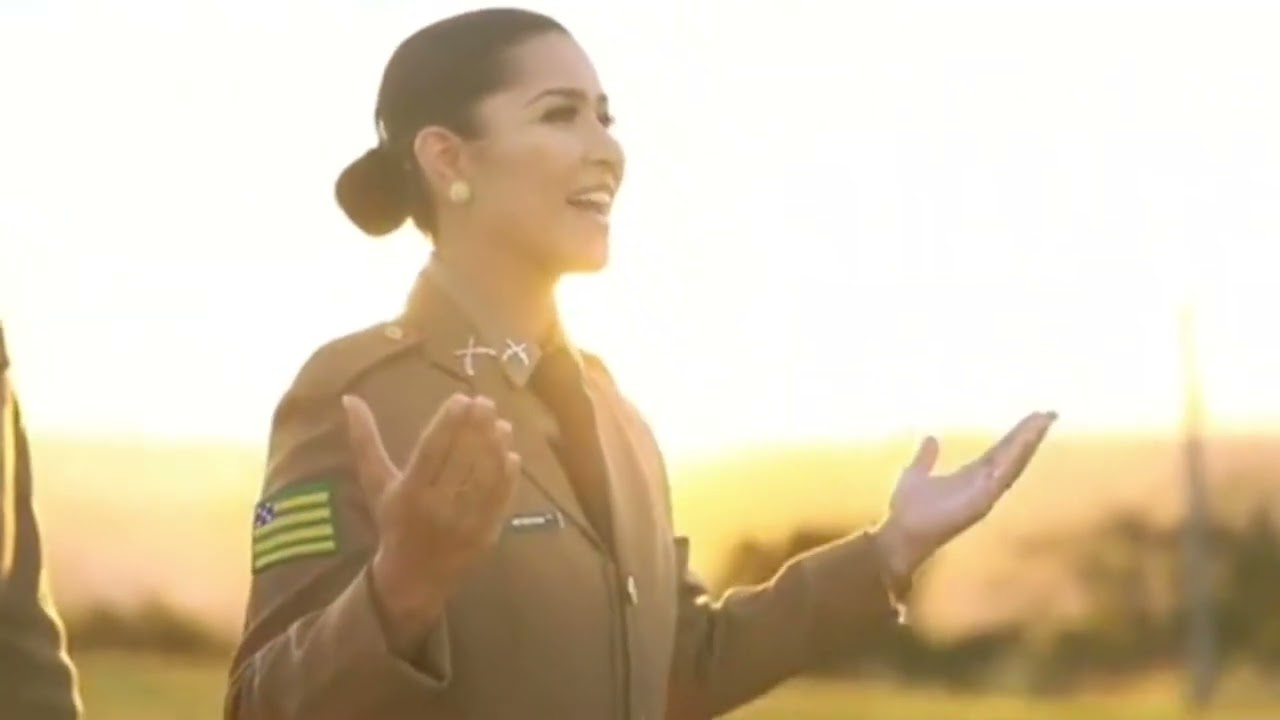 Banda da Polícia Militar louvando a Deus em Goiás 🙏