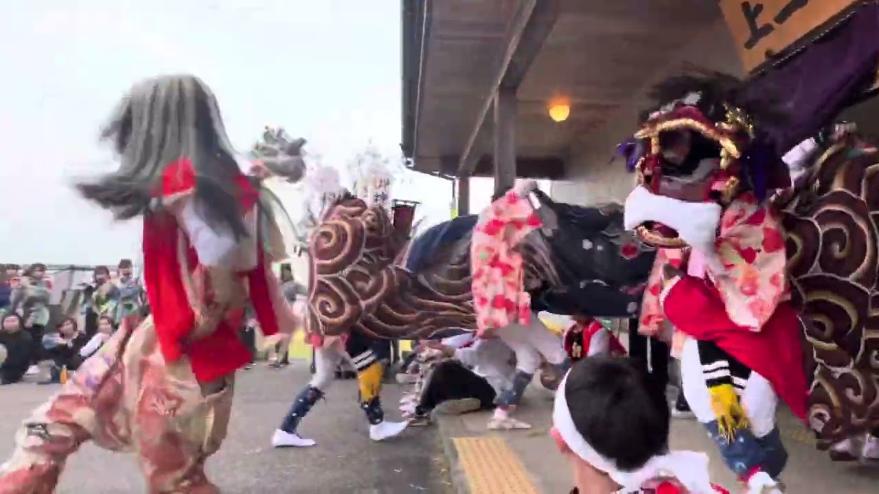 高岡市　上二上の獅子舞　2025