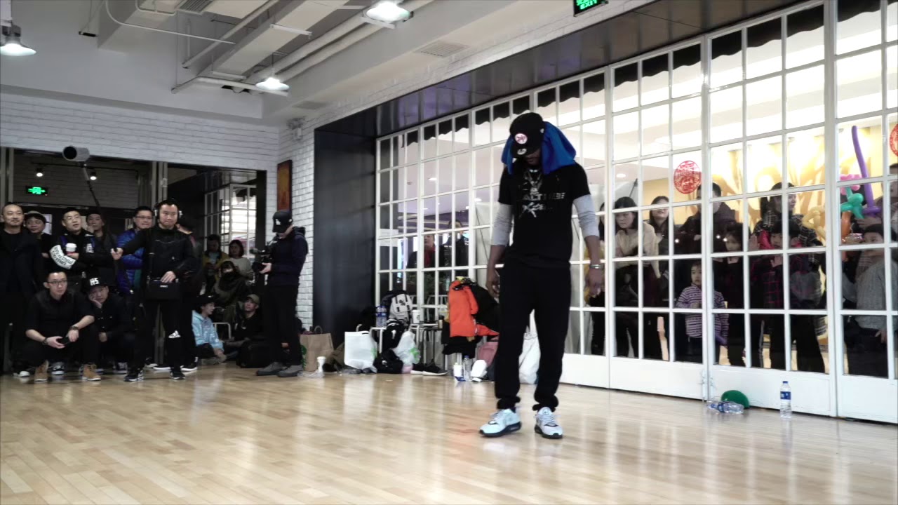 Street Dance China | Russell Gutta Ferguson Freestyle