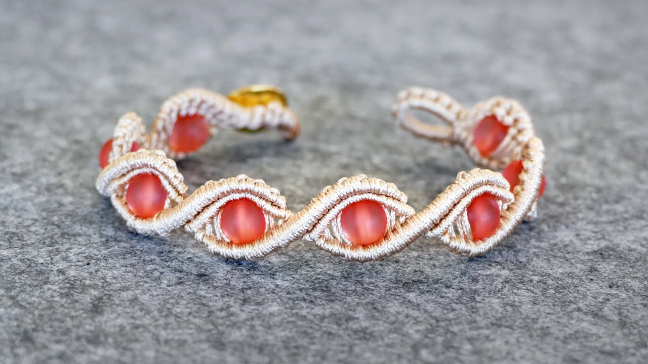 Wavy Pearl Eye Macrame Bracelet NEW Pattern Tutorial
