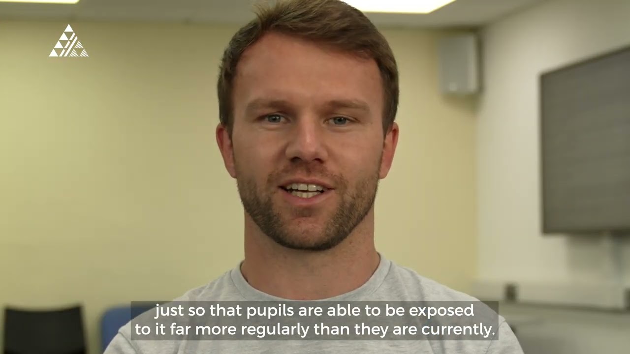 Pam gwneud y Cwrs Cymraeg i Athrawon Addysg Gorfforol? Why do the Welsh Course for PE Teachers?