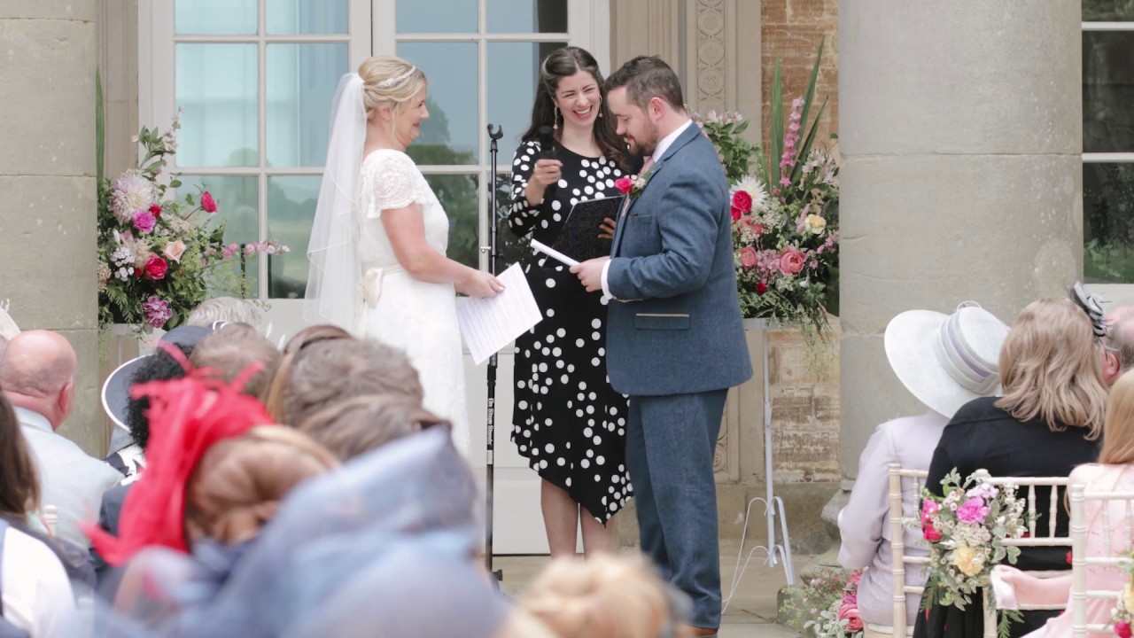 Your own little love story - The Perfect Humanist Wedding