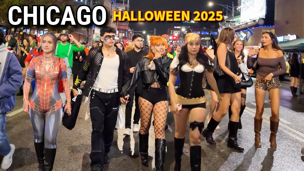 Chicago 🎃 Halloween Nightlife In Wrigleyville Walking Tour On Friday | October 31, 2025 | 4K