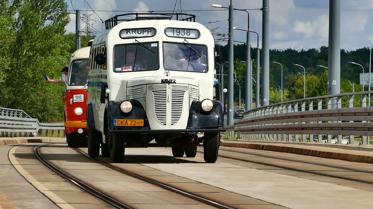 Zlot autobusów-40 lat Ikarusów oraz 85 lat komunikacji miejskiej. Bydgoszcz  21.08.2021