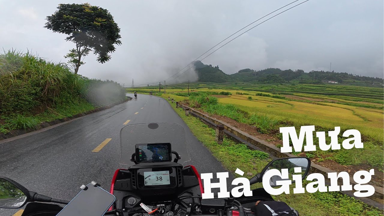 Lạc Vào Sương Mù: Một Ngày Mưa Rét Từ Quản Bạ Về Lô Lô Chải