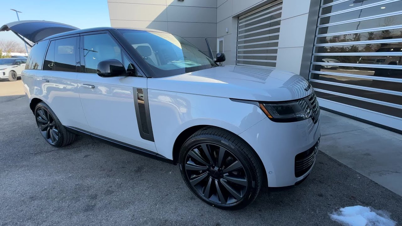 2026 Land Rover Range Rover SV STK# JR352972 Columbus, Dublin, Westerville, Bexley, Delaware