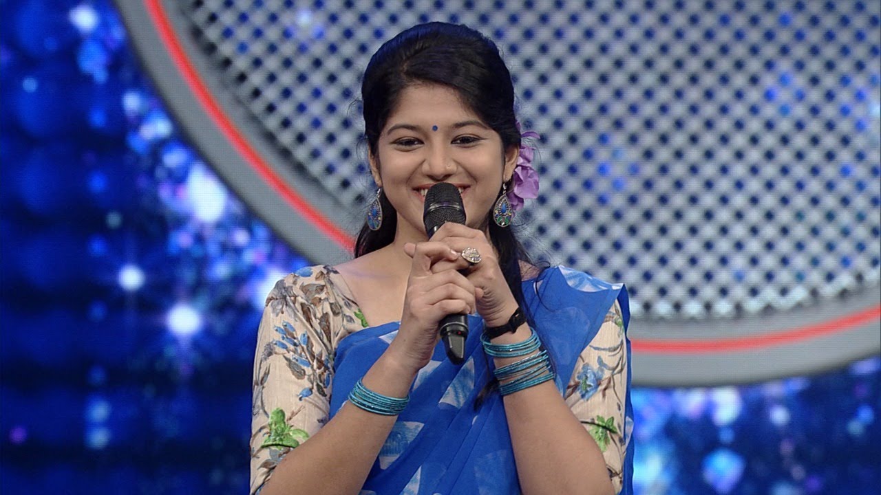 Super 4 I Lakshmi - Neelakurunjikal  I Mazhavil Manorama