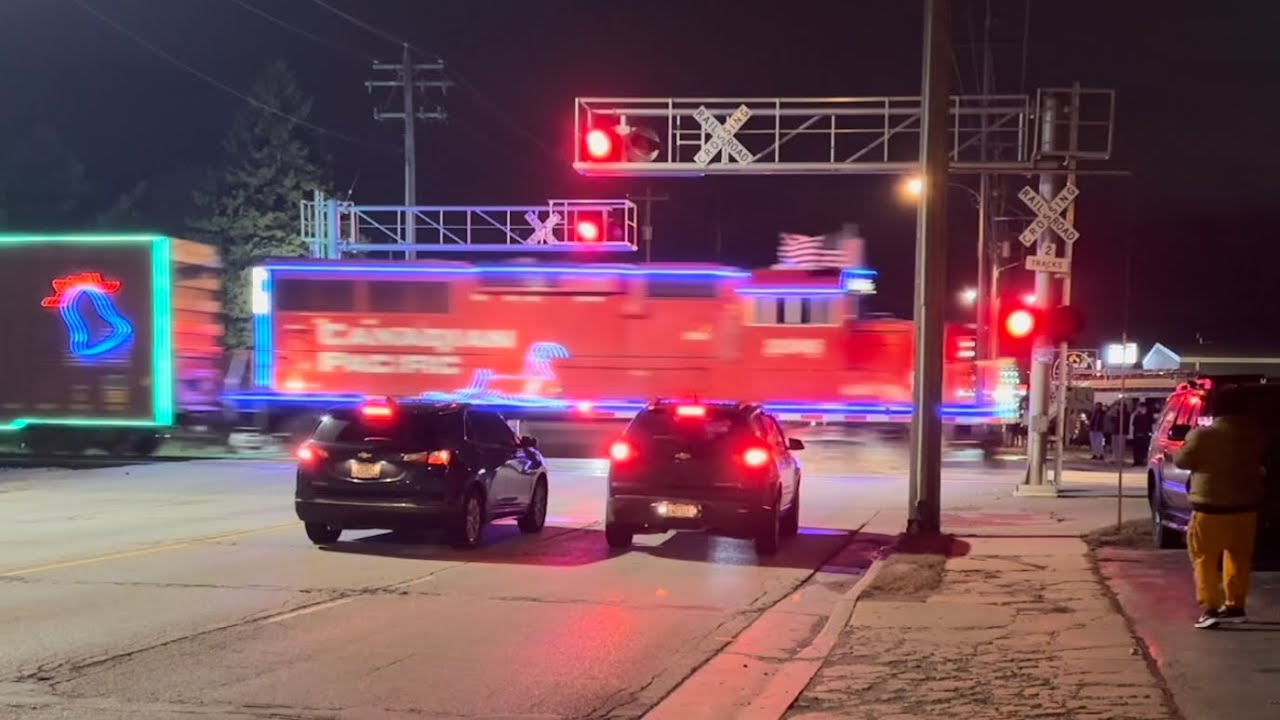 CP-KC Holiday Train Going To Station Sturtevant WI