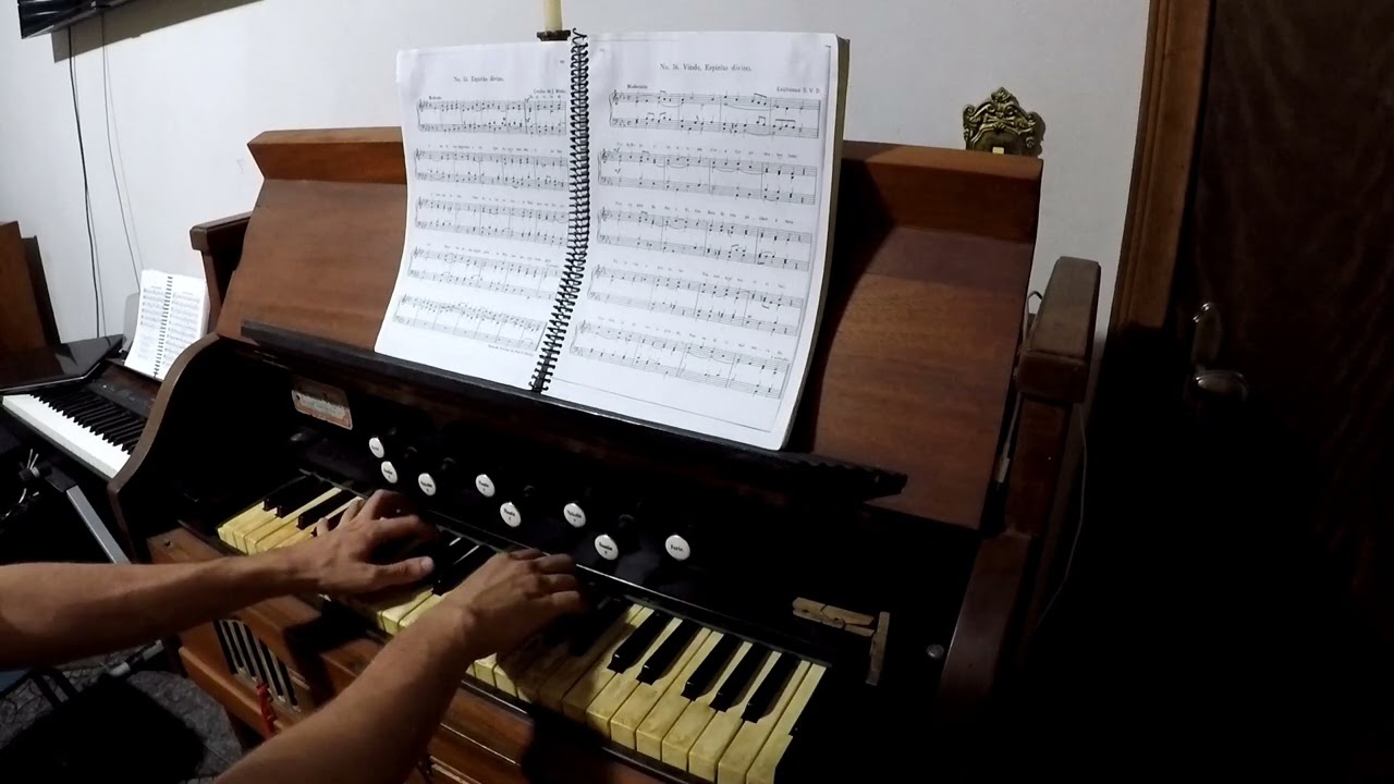 Hino 55 - Espírito Divino - Hinário Harpa de Sião - Cecília Mohr (instrumental)