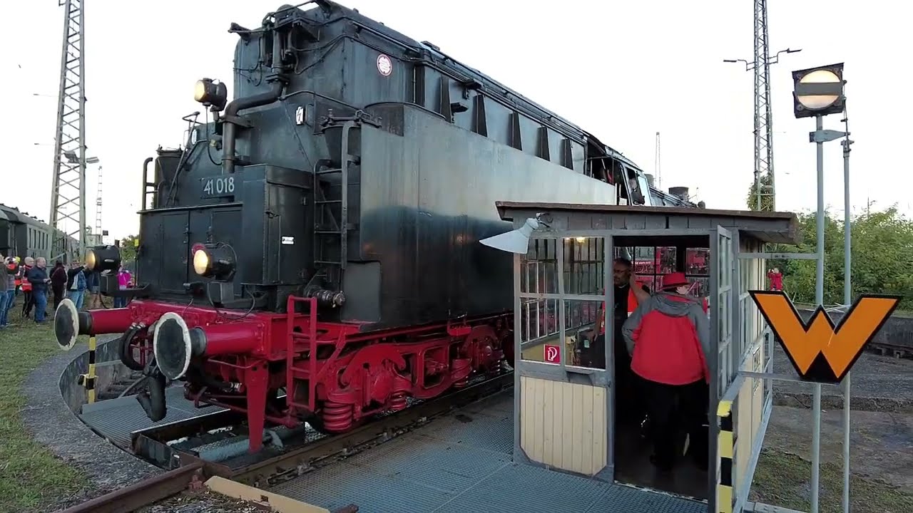 Folge 2: 175 Jahre Eisenbahn in Rheinland-Pfalz - 30.09.2022  - Lokparade im BW Neustadt/Weinstraße