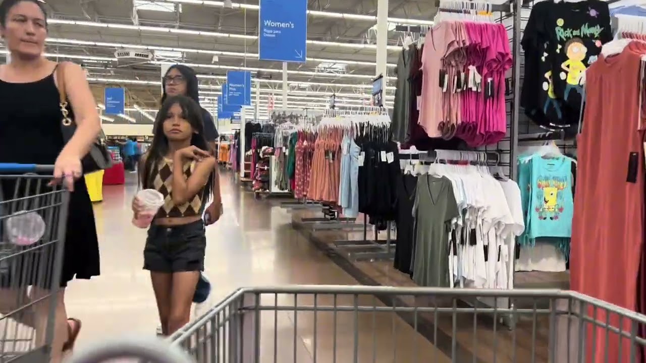 Walmart El Centro Ca USA
