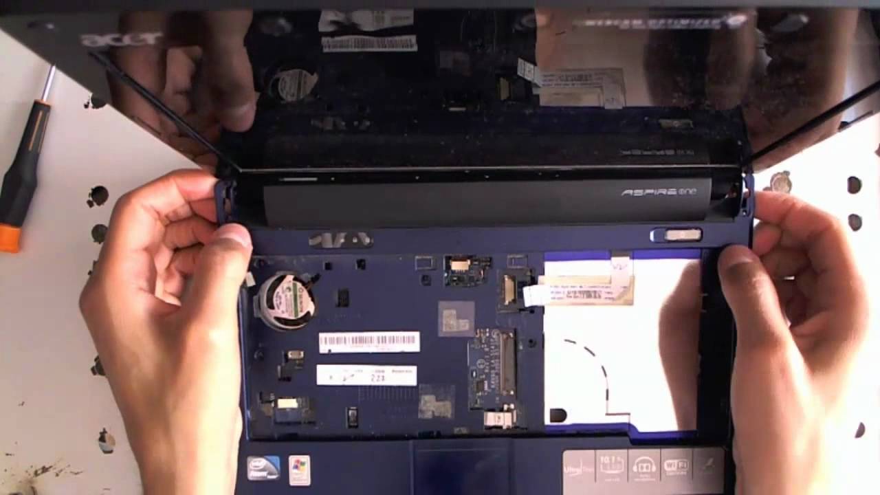 Desarmando-Armando Acer Aspire One D250-1530 2-5