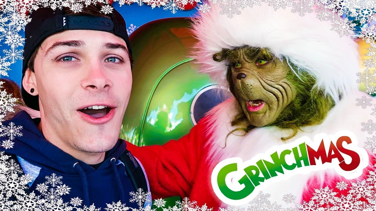 The Grinch Got Mad at Me | Grinchmas Universal Hollywood 2018