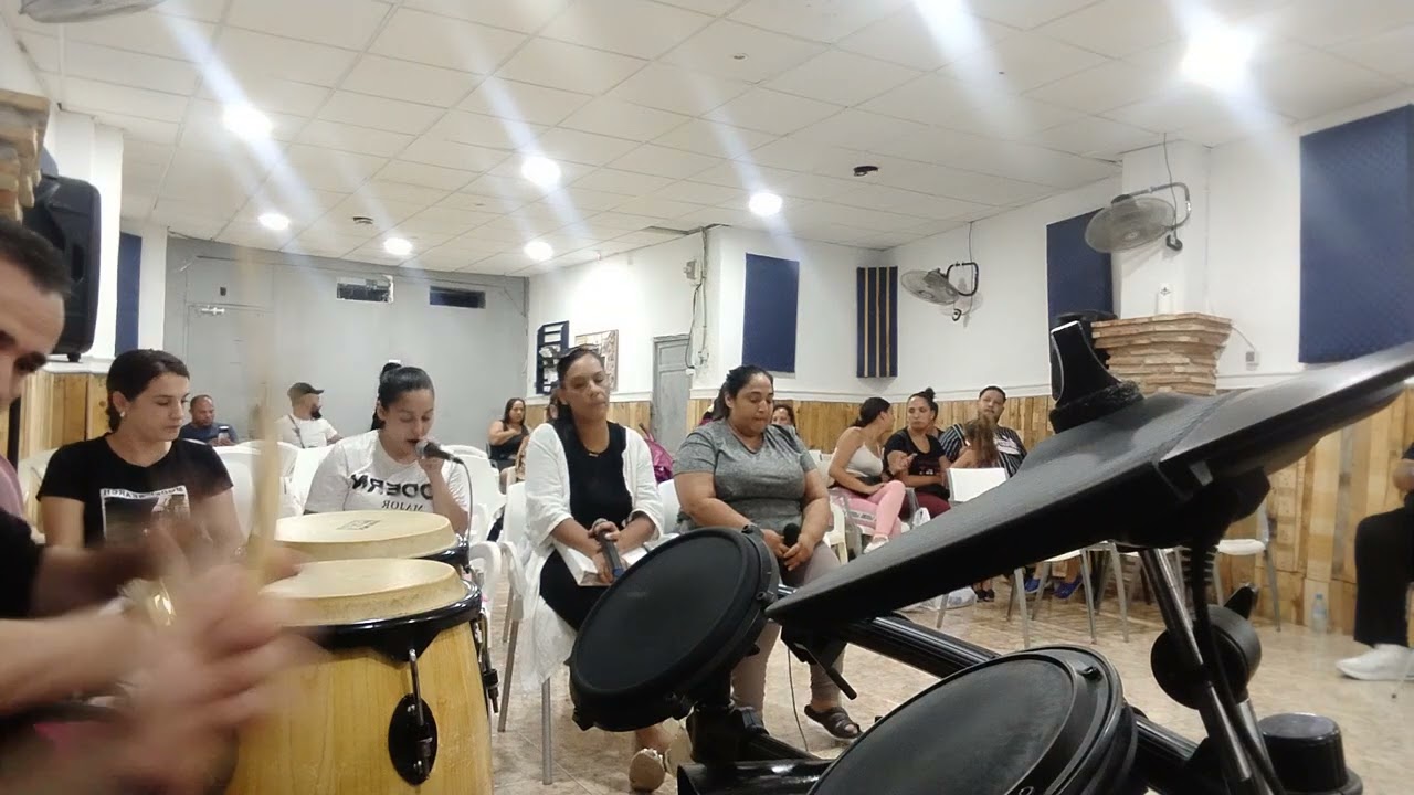 alabanza de júbilo/ hermana Susi/ coro Orihuela