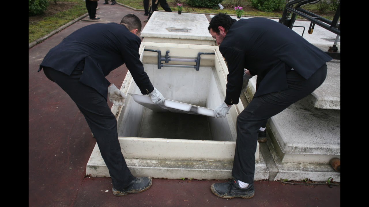 Enterrement, les morts de la rue