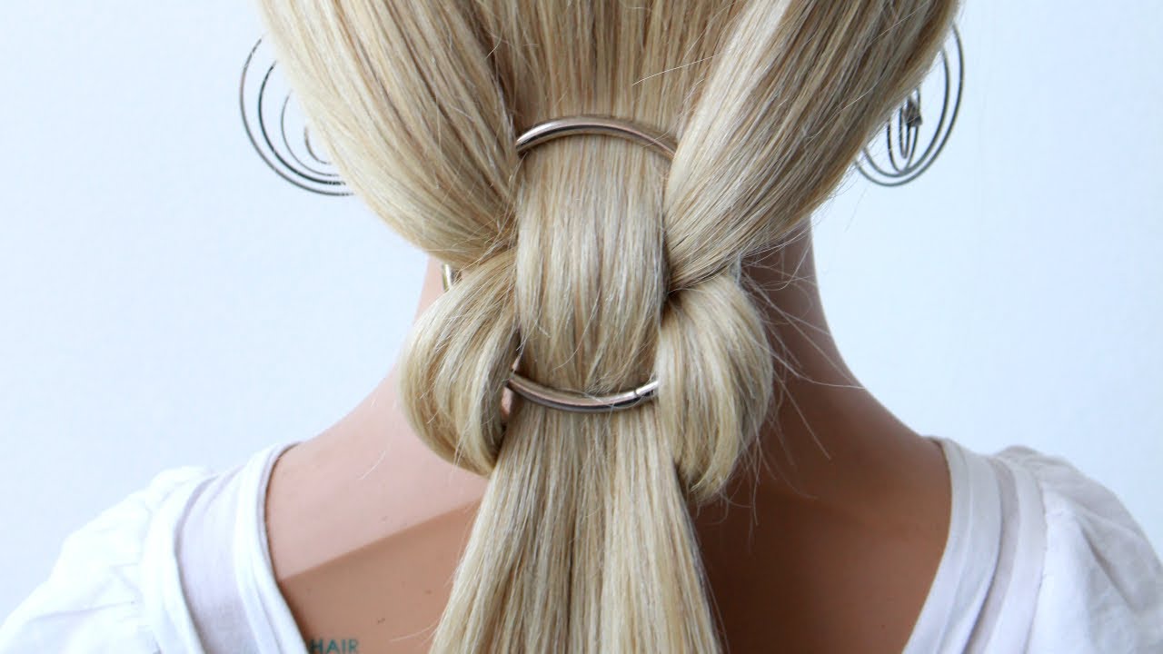 Easy Ponytail using bracelet
