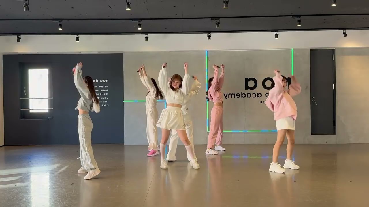 dance practice    loveme 星空の道標 short+mirror