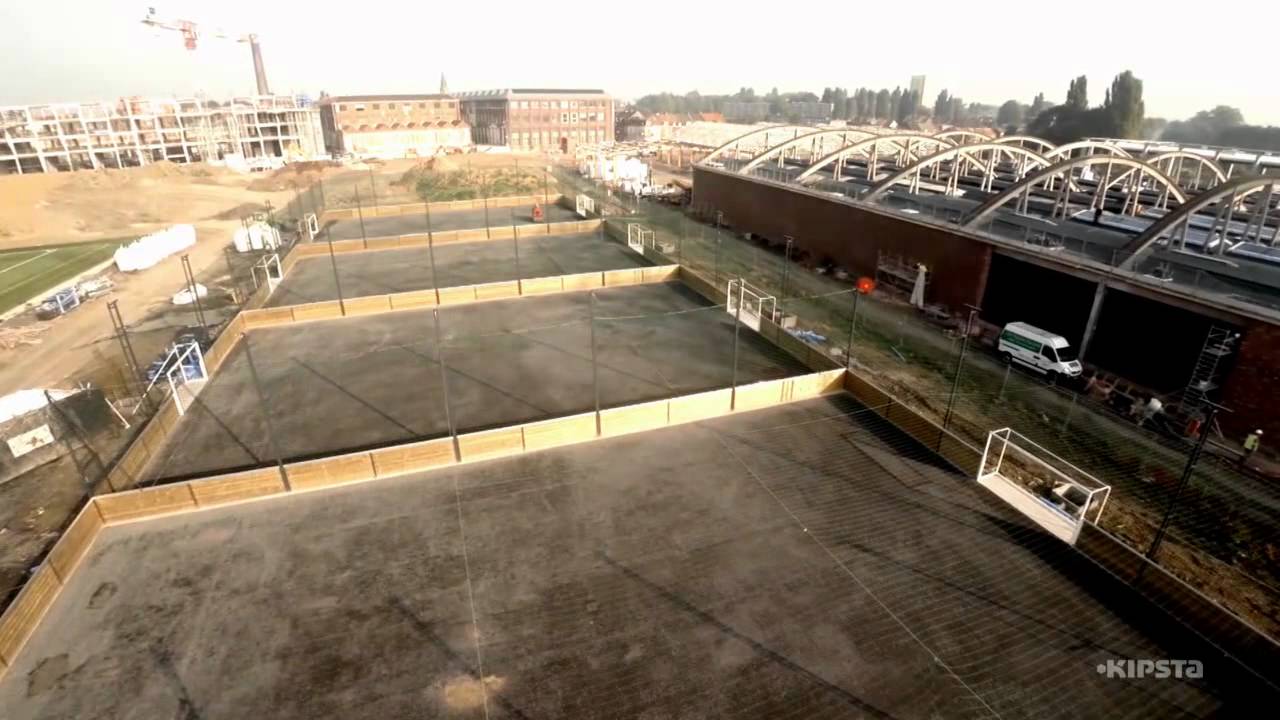 Kipstadium - Halfway point of the construction